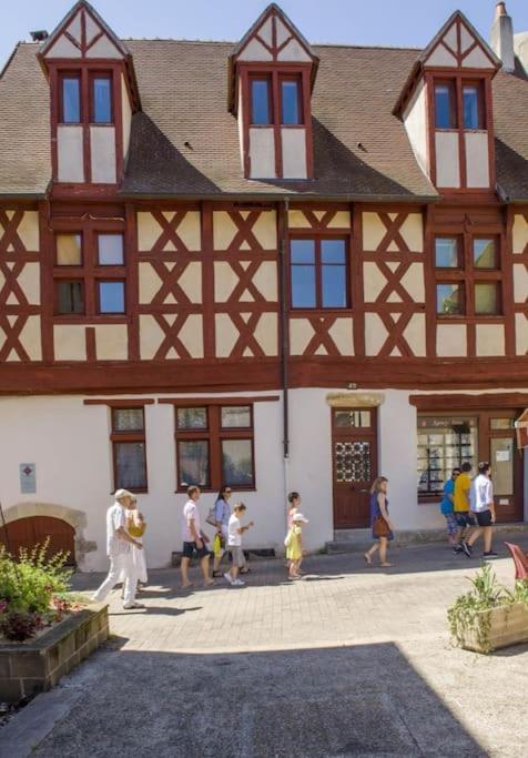 Le Central A - Tout Equipe - Centre-Ville Gare Montlucon Exterior photo